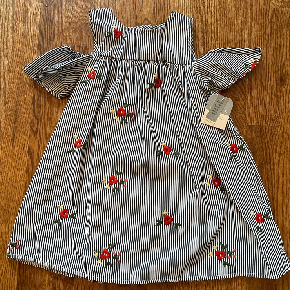 Pippa & Julie girls cold shoulder dress (NWT). Size 5
